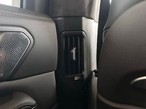 Used 2026 BMW X7 M60i image 51