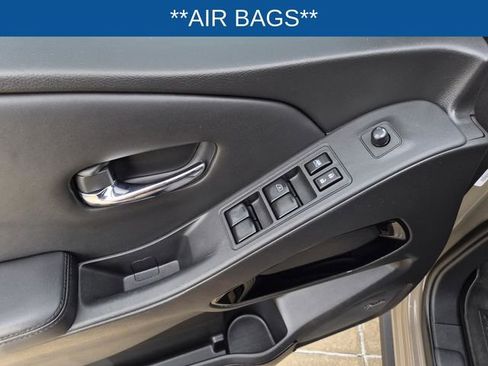 Used 2022 Nissan Frontier PRO-4X w/ Pro-4X Premium Package image 24