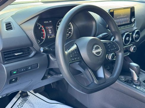 Used 2024 Nissan Sentra S FWD image 17