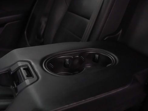 Used 2025 Porsche Macan 4S Electric image 20