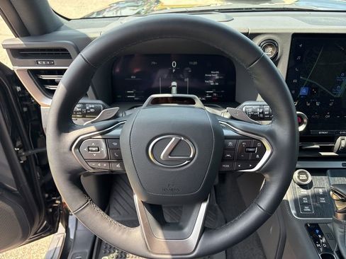 Used 2025 Lexus GX 550 AWD/4WD image 15