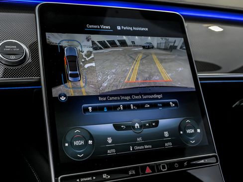 Used 2023 Mercedes-Benz S 580 4MATIC Sedan w/ AMG Line image 44