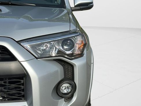 Used 2024 Toyota 4Runner TRD Off-Road Premium w/ Moonroof Package image 24