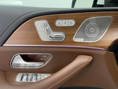 Used 2024 Mercedes-Benz GLE 350 4MATIC image 37