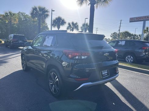 Used 2023 Chevrolet TrailBlazer LT w/ Convenience Package FWD image 7