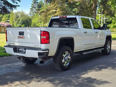 Used 2015 GMC Sierra 3500 Denali w/ Duramax Plus Package AWD/4WD image 5