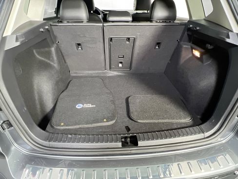 Used 2022 Volkswagen Taos SEL image 26