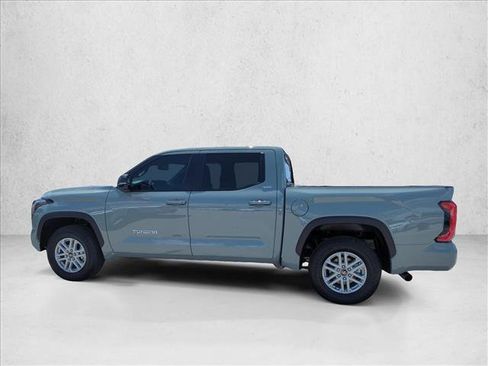 Used 2026 Toyota Tundra SR5 w/ SR5 Premium Package RWD image 8