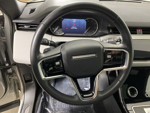 Used 2023 Land Rover Range Rover Evoque R-Dynamic S image 13