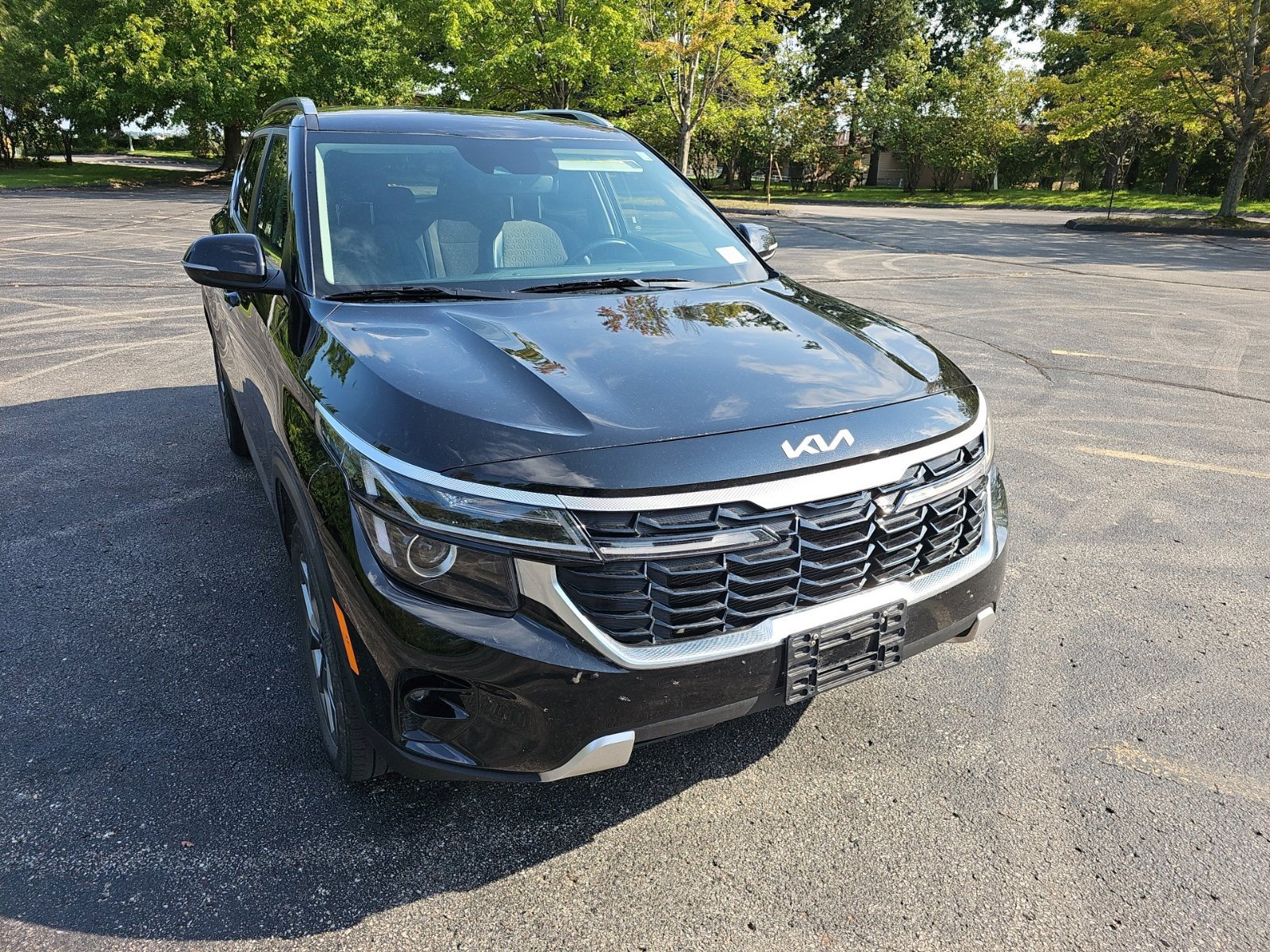 Used 2024 Kia Seltos S AWD/4WD image 8