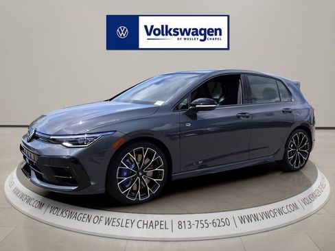 New 2026 Volkswagen Golf image 3