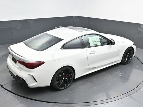 New 2026 BMW 430i Coupe w/ M Sport Package image 39