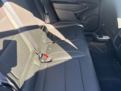 Used 2025 Chevrolet Trax ACTIV w/ Sunroof Package image 9