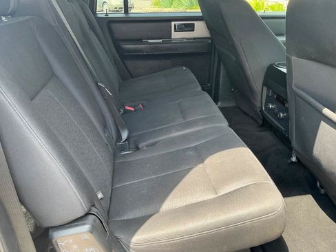 Used 2017 Ford Expedition EL XLT AWD/4WD image 12