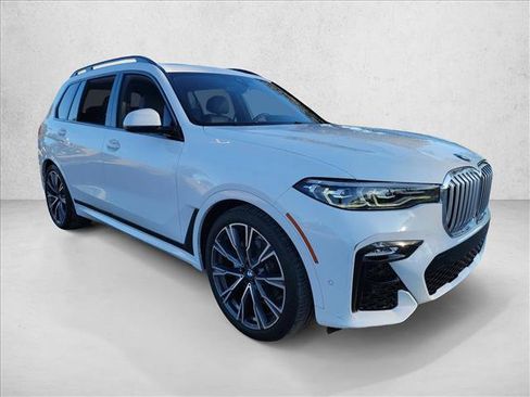 Used 2019 BMW X7 xDrive40i w/ M Sport Package image 3