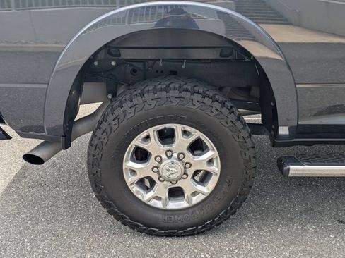 Used 2022 RAM 2500 Laramie AWD/4WD image 10