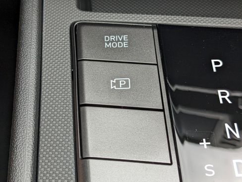 New 2025 Hyundai Elantra Sport image 21