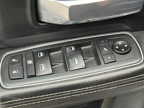 Used 2020 RAM 2500 Laramie image 11