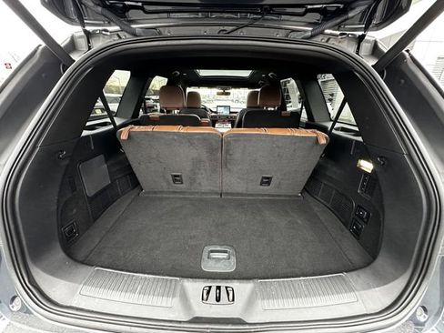 Certified 2023 Lincoln Aviator Reserve w/ Equipment Group 201A image 43