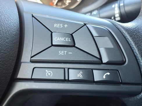 Used 2025 Nissan Sentra S image 14