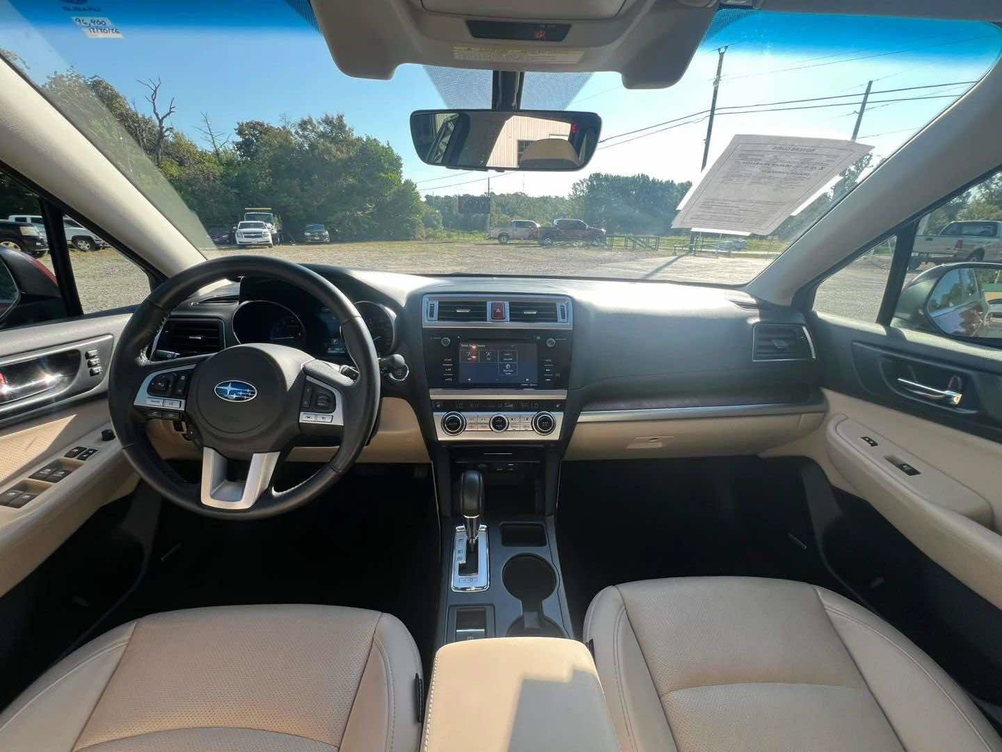 Used 2017 Subaru Outback 2.5i Limited AWD/4WD image 14