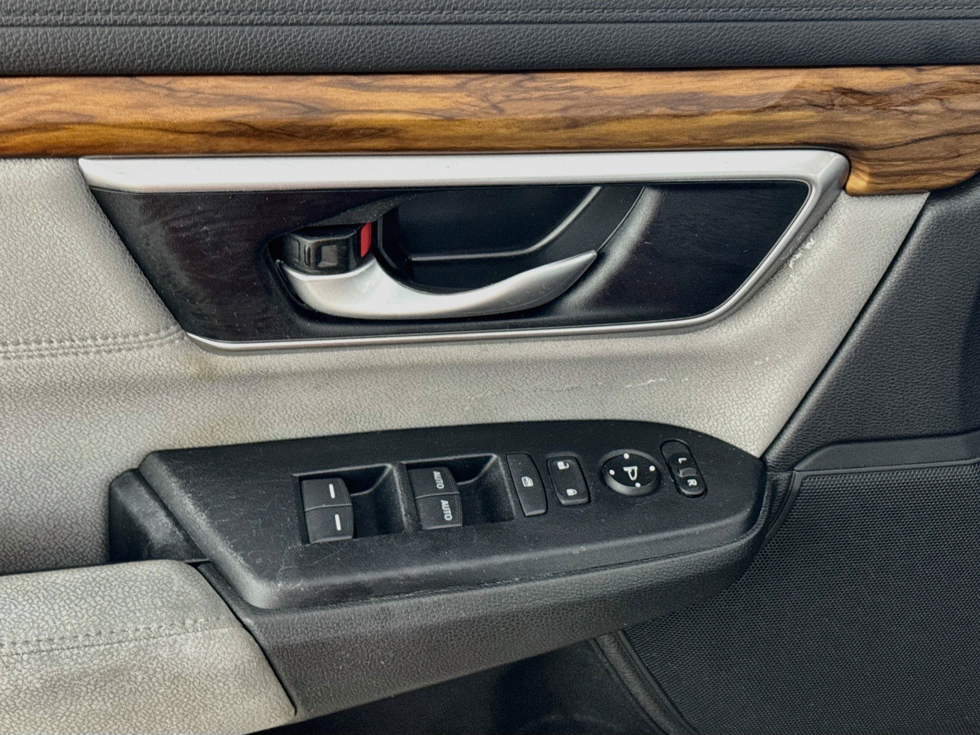 Used 2020 Honda CR-V EX image 20