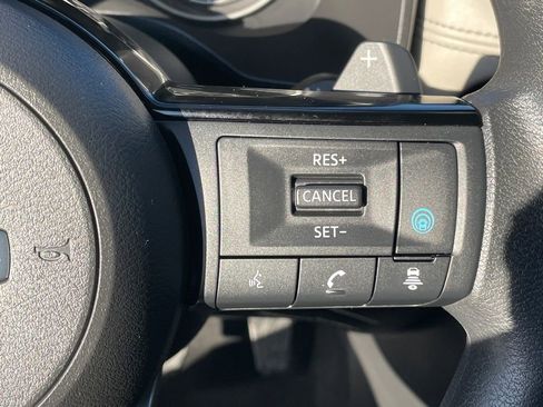 Certified 2023 Nissan Rogue SV AWD/4WD image 16