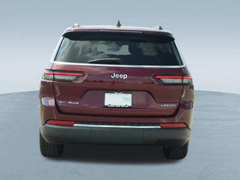 Used 2022 Jeep Grand Cherokee L Limited AWD/4WD image 8