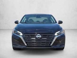 Used 2025 Nissan Altima 2.5 SV FWD video 2