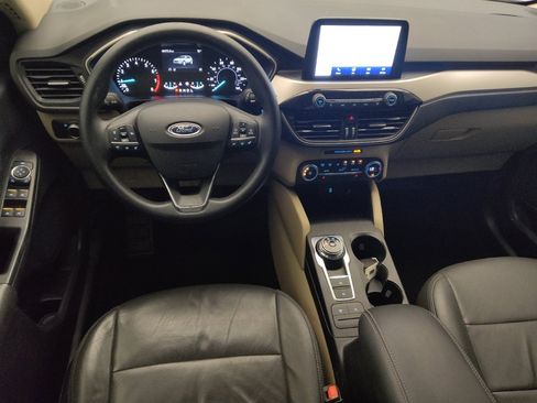 Used 2020 Ford Escape SE FWD image 22