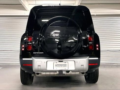 Certified 2025 Land Rover Defender 130 S image 3