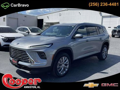 Certified 2025 Buick Enclave Preferred AWD/4WD image 1