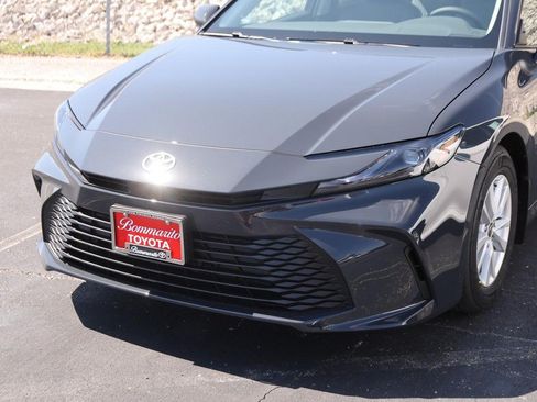 New 2026 Toyota Camry LE w/ Convenience Package FWD image 2