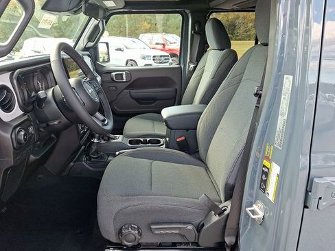 New 2026 Jeep Wrangler Unlimited Sport AWD/4WD image 10