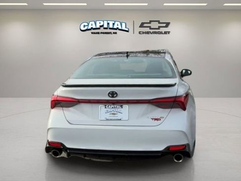 Used 2021 Toyota Avalon TRD image 4