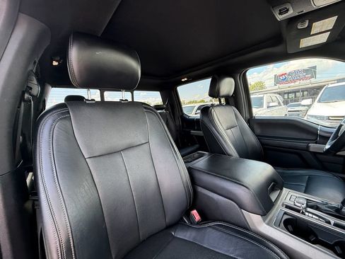 Used 2018 Ford F150 Lariat w/ Equipment Group 502A Luxury AWD/4WD image 24