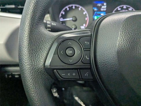 Certified 2025 Toyota Corolla LE FWD image 16