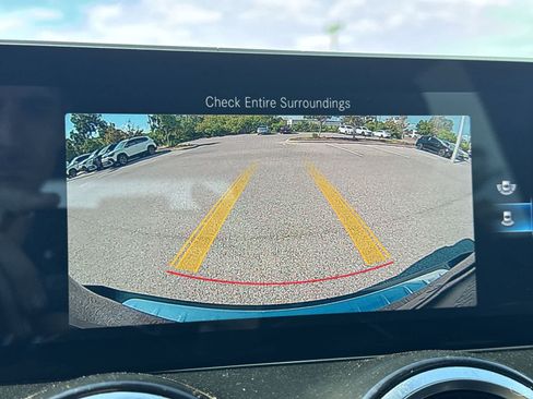 Used 2021 Mercedes-Benz GLB 250 image 28