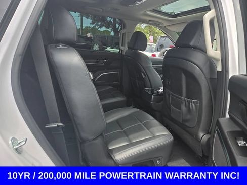 Used 2024 Kia Telluride SX AWD/4WD image 17