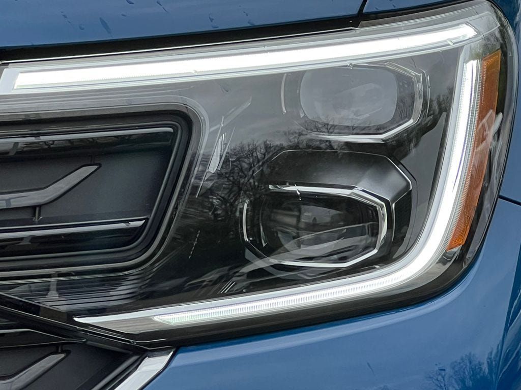 New 2025 Volkswagen Atlas SEL Premium R-Line AWD/4WD image 9