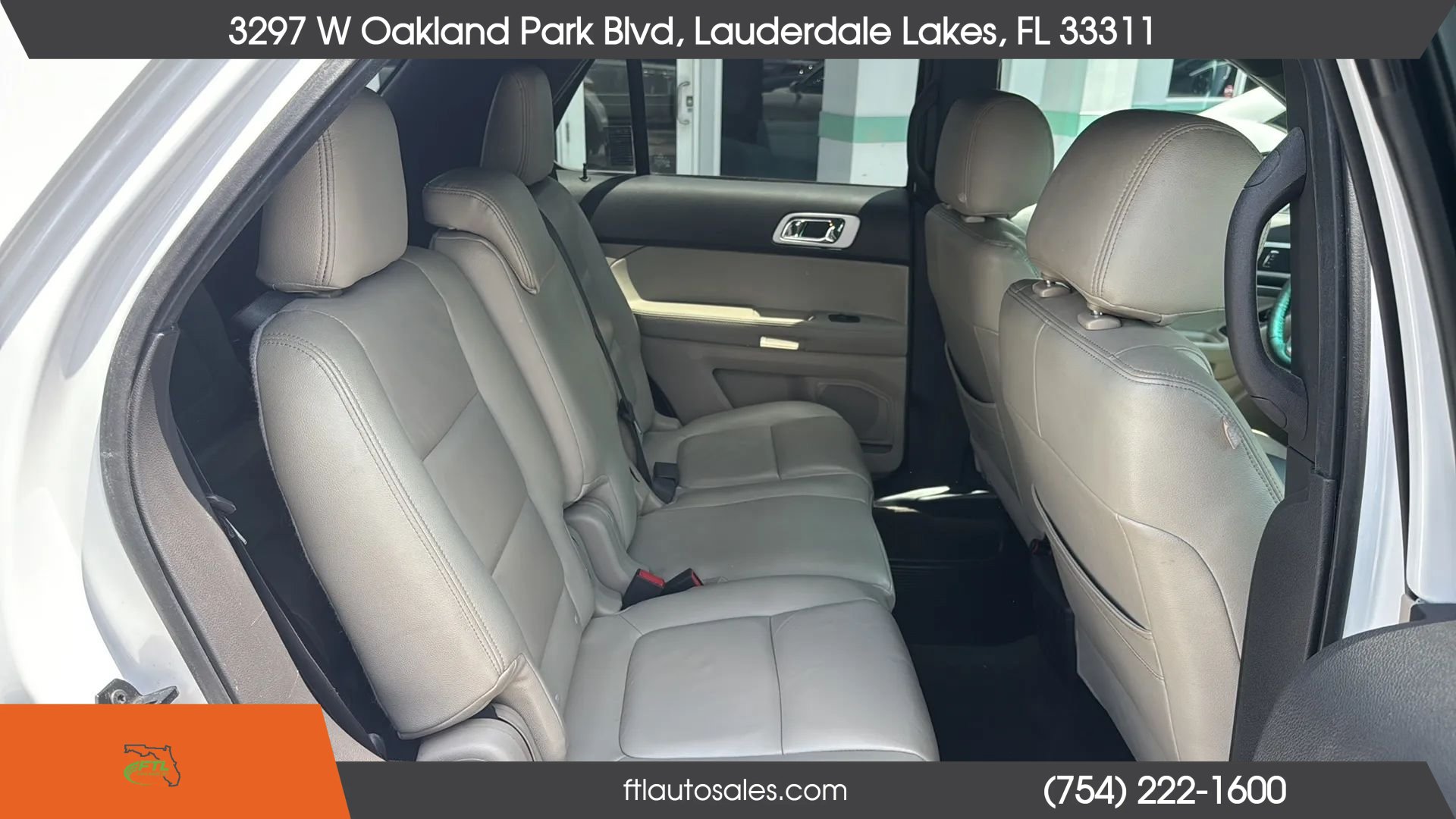 Used 2015 Ford Explorer XLT w/ Equipment Group 201B FWD image 31