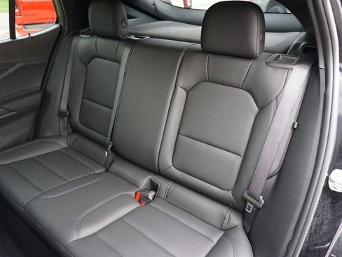 Used 2024 Buick Envista Sport Touring w/ Convenience II Package FWD image 29