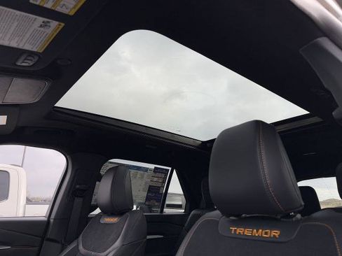 New 2026 Ford Explorer Tremor image 24
