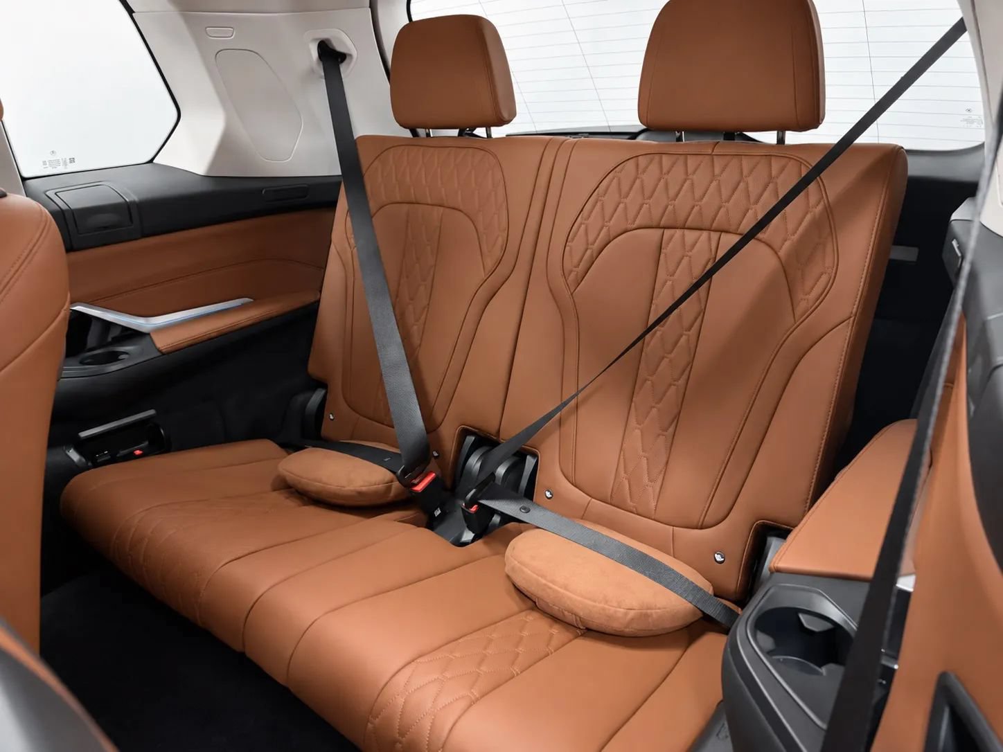 Used 2025 BMW X7 xDrive40i AWD/4WD image 16
