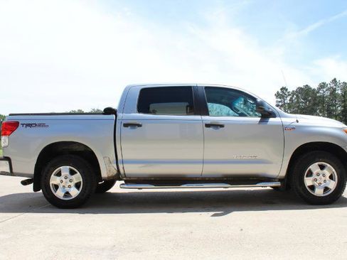 Used 2012 Toyota Tundra 4x4 CrewMax w/ TRD Off-Road Pkg image 19