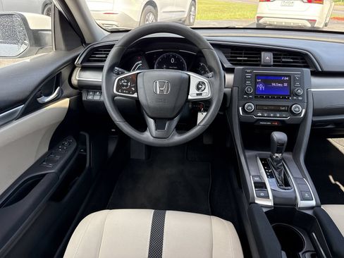Used 2019 Honda Civic LX image 11