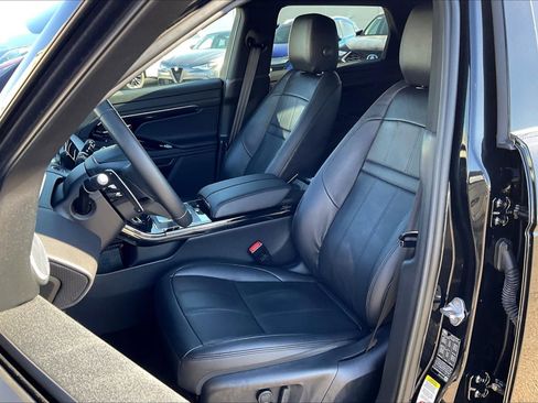 Used 2023 Land Rover Range Rover Evoque R-Dynamic S image 21