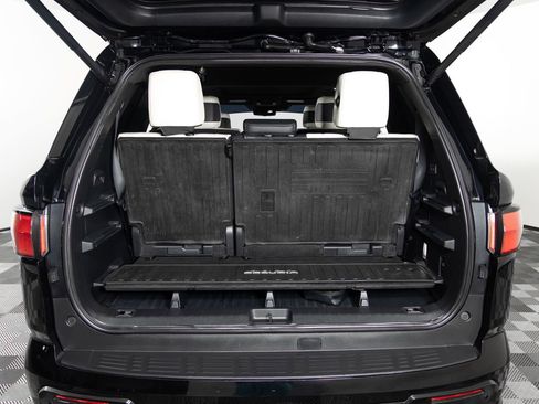 Used 2023 Toyota Sequoia Capstone image 21