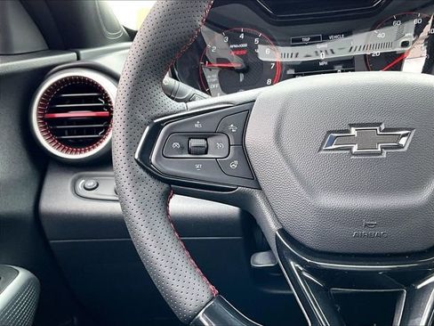 New 2026 Chevrolet Trax RS w/ Driver Confidence Package FWD image 17