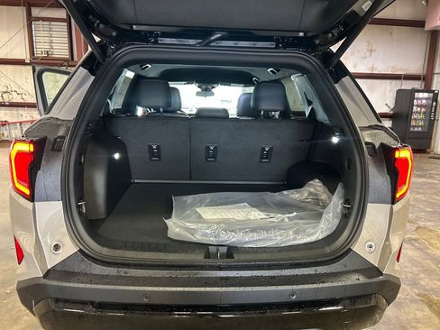 New 2026 GMC Terrain Elevation w/ Elevation Premium Package image 27